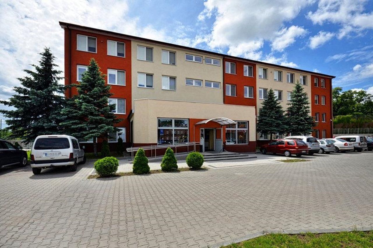 Hotel Mazovia Airport Modlin Nowy Dwór Mazowiecki Eksteriør billede